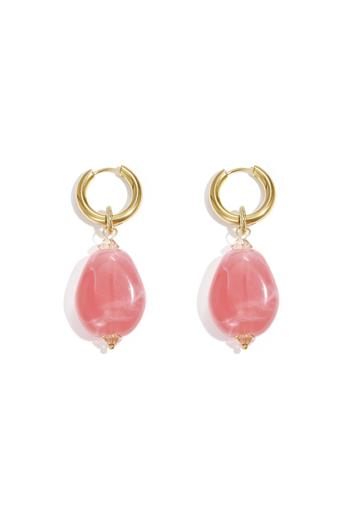 Earrings with asymmetrical bead