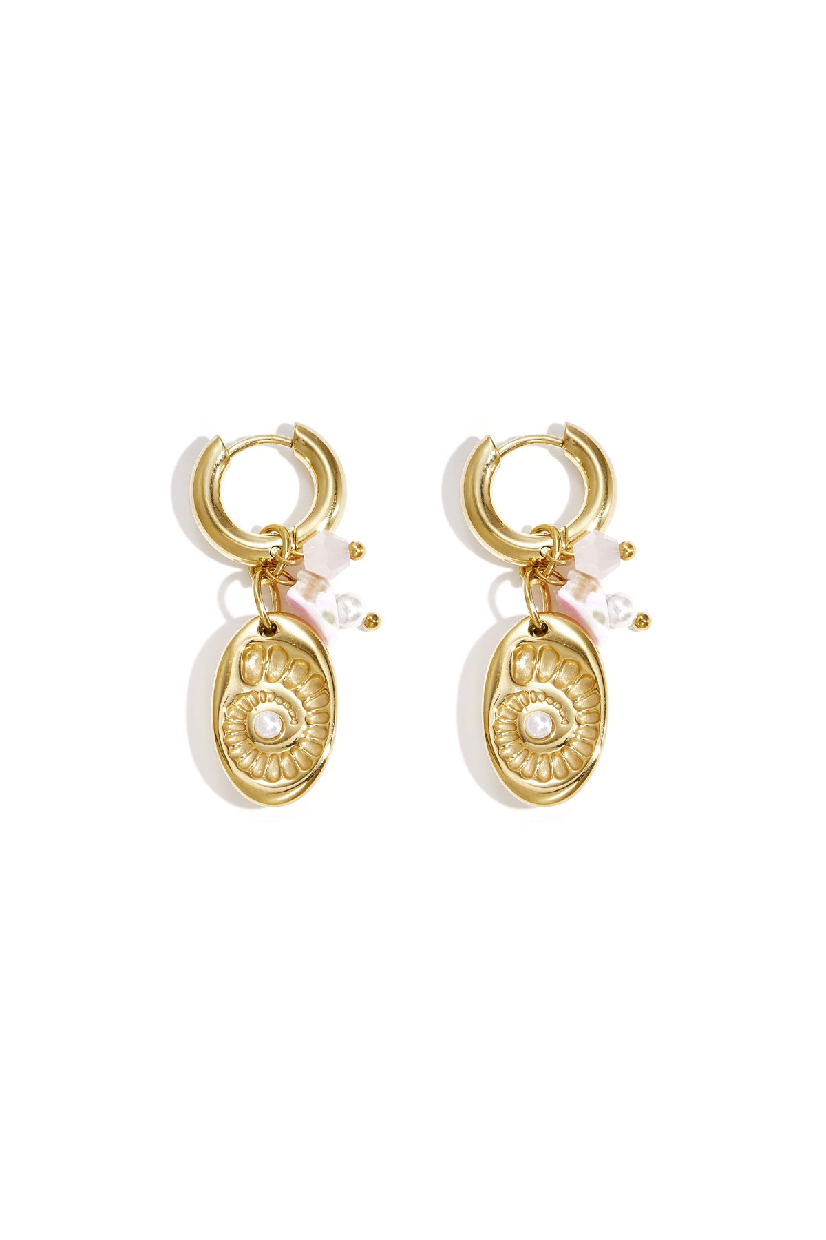 Earrings with beads and shell charm